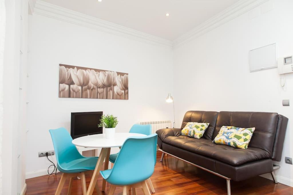 Tranquilo Apartamento En Chueca In2Iz5 Madrid Buitenkant foto