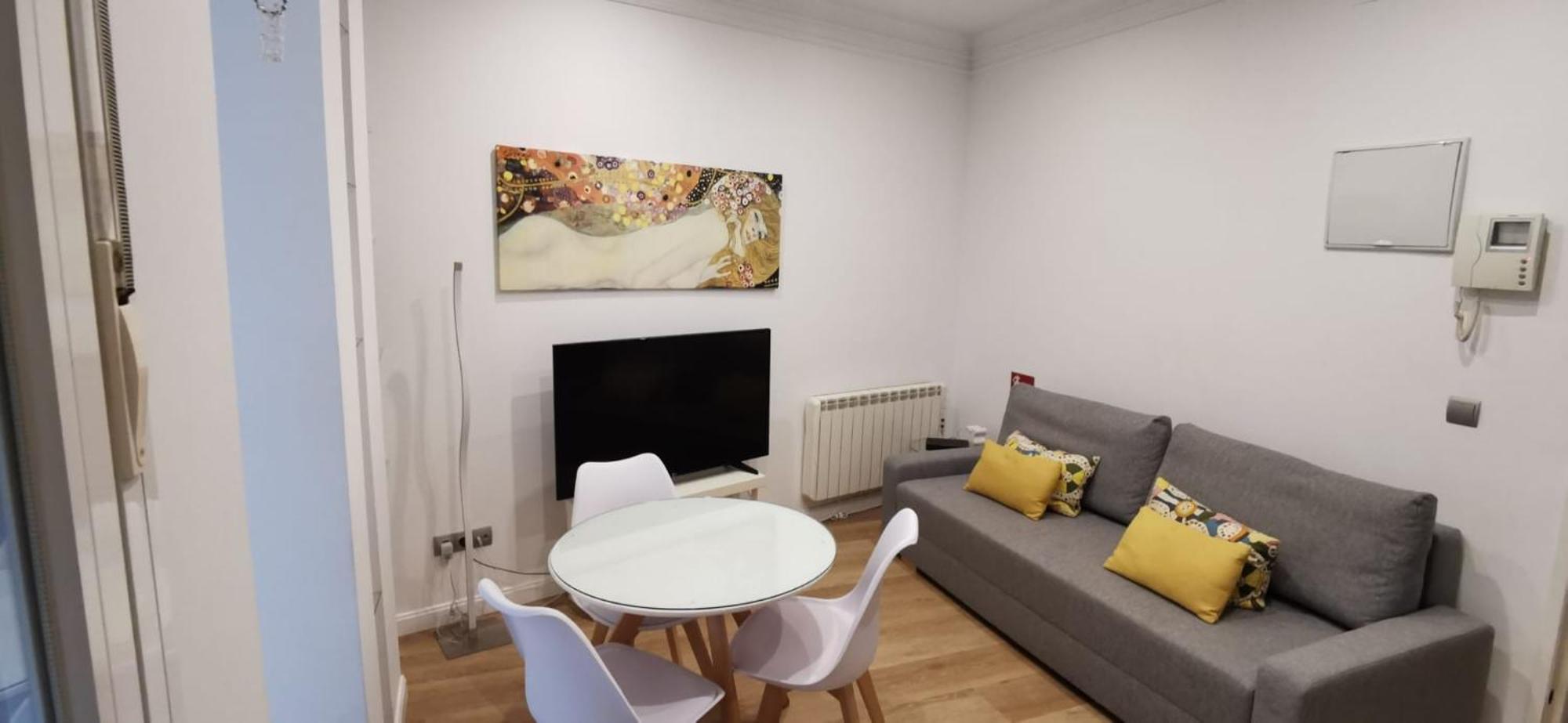 Tranquilo Apartamento En Chueca In2Iz5 Madrid Buitenkant foto